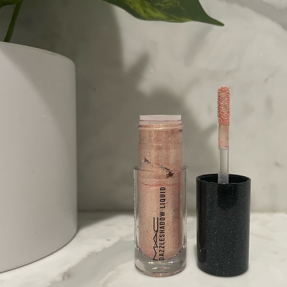 MAC Dazzleshadow